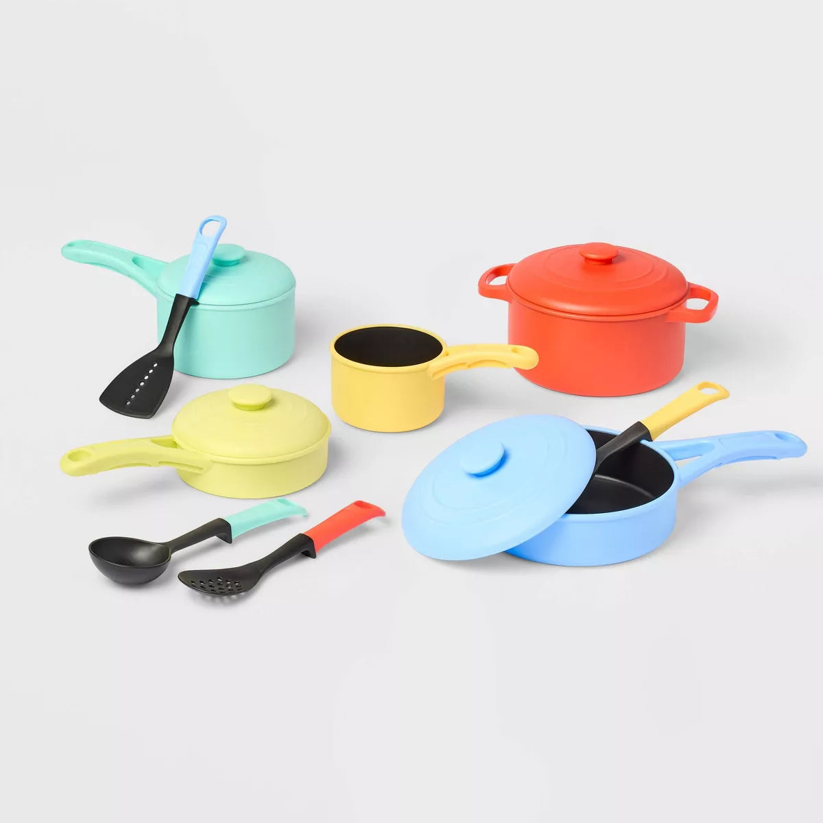 Pots and Pans Set by Gigglescapes
