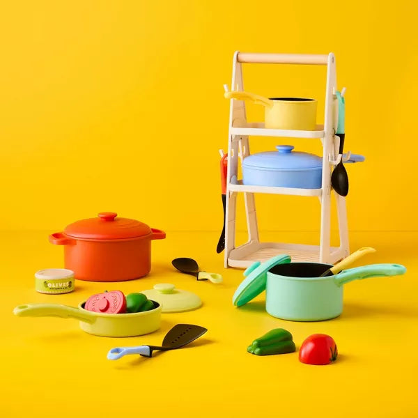 Pots and Pans Set by Gigglescapes